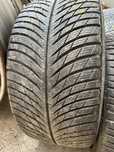 Гуми за кола 255 35 19 Michelin