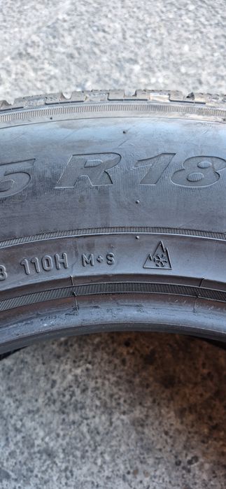 4 anvelope iarna Pirelli 235/65/18,dot 2020.Pretul este pe bucata