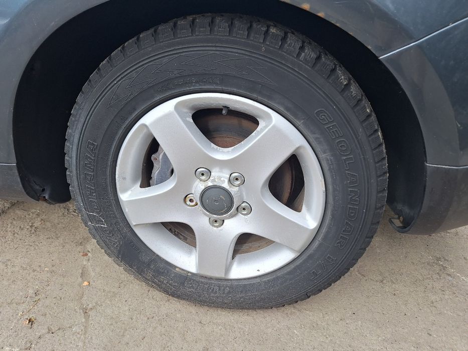 Jante din aliaj cu cauciucuri 236/65 R17 VOLKSWAGEN TOUAREG 2002 - 201