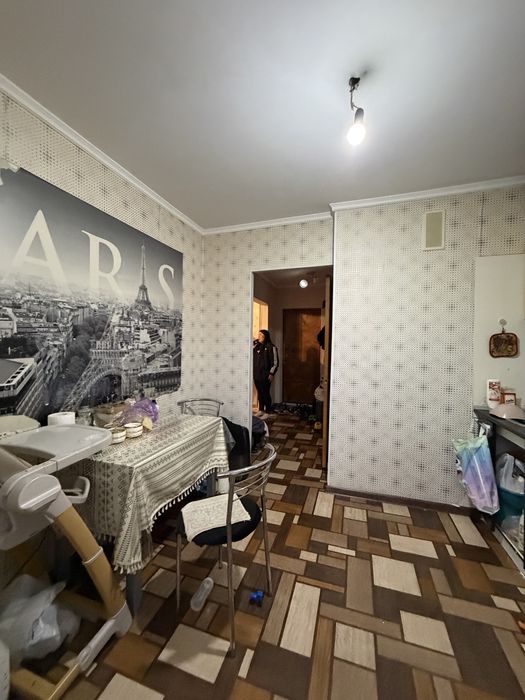 Продается 1 комн.кв в 6 мкр