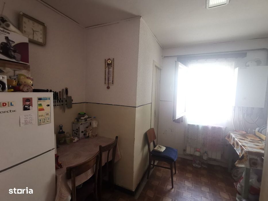 Apartament 2 camere etaj 1 zona Util