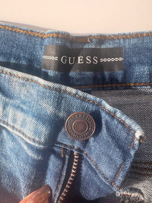 Vand blugi Guess originali
