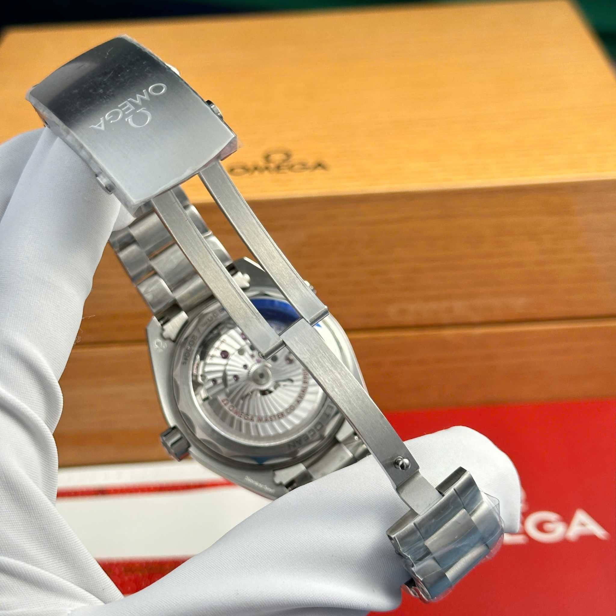 Omega seamaster Planetocean 2