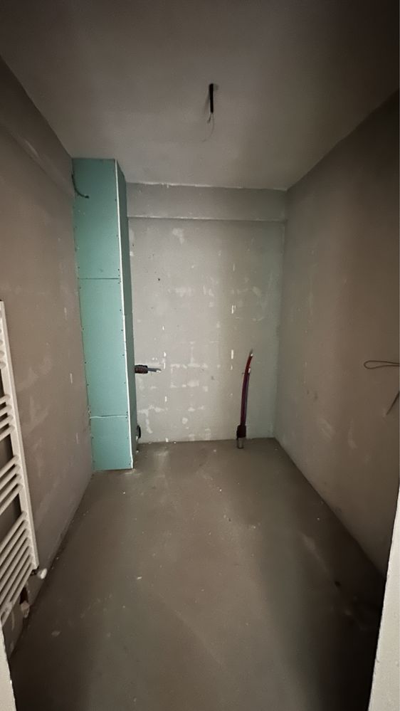 Apartament 1 camere semifinisat de vânzare în Florești