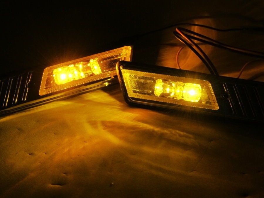 Мигачи за калници за БМВ Е30,Е32,Е34,Е36 -2410