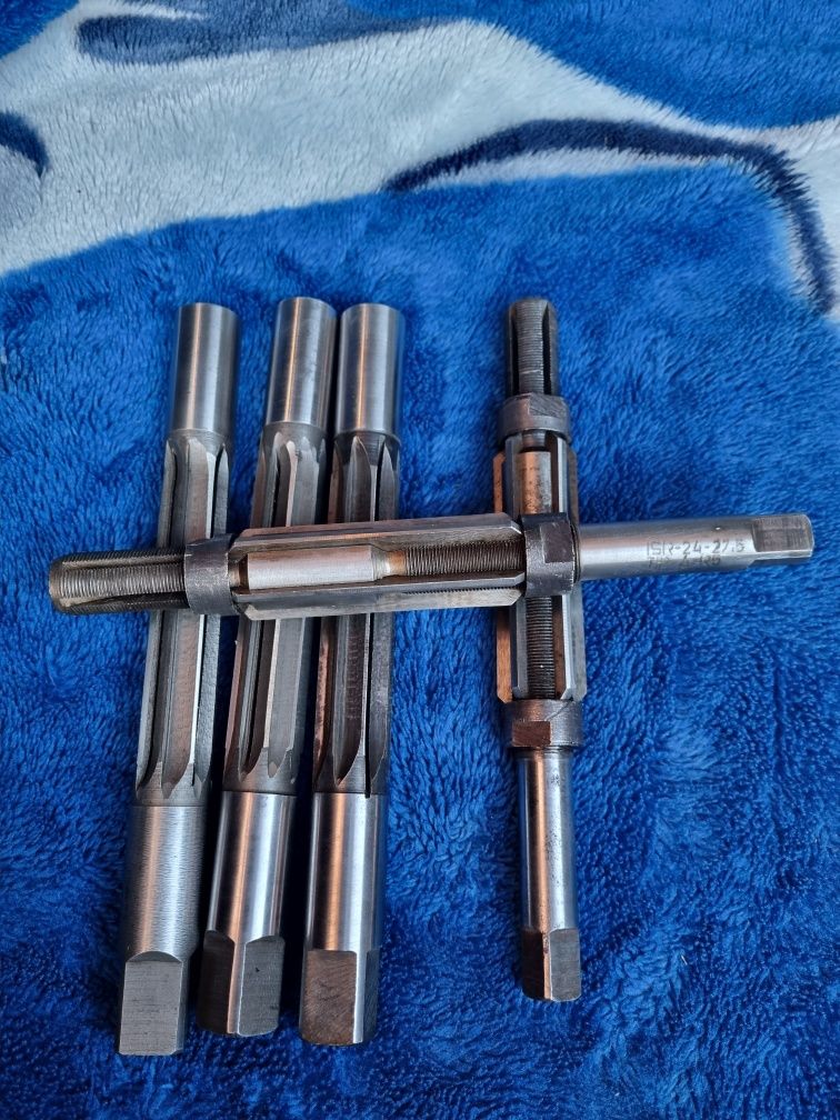Alezoare de mână fixe si reglabile