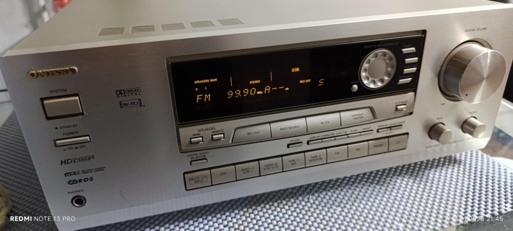 Receiver ONKYO TX-DS555