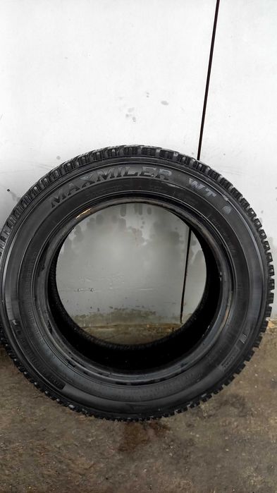 Гуми за бус 205 65 16 с  70лв