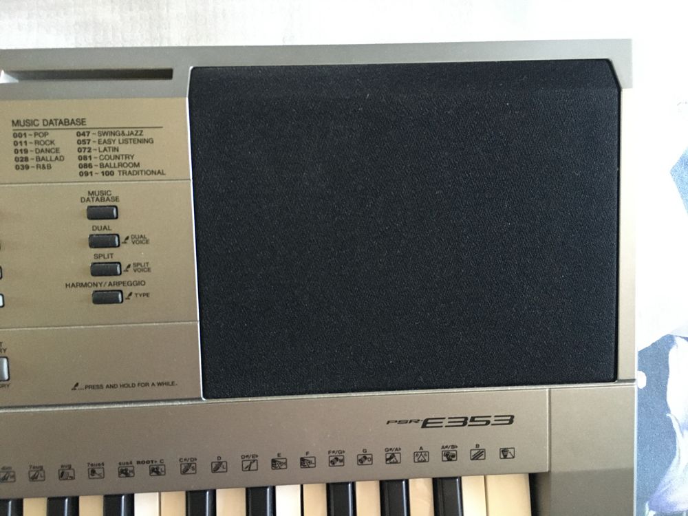 Синтезатор Yamaha