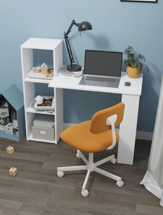 Стол письменный,  школьный