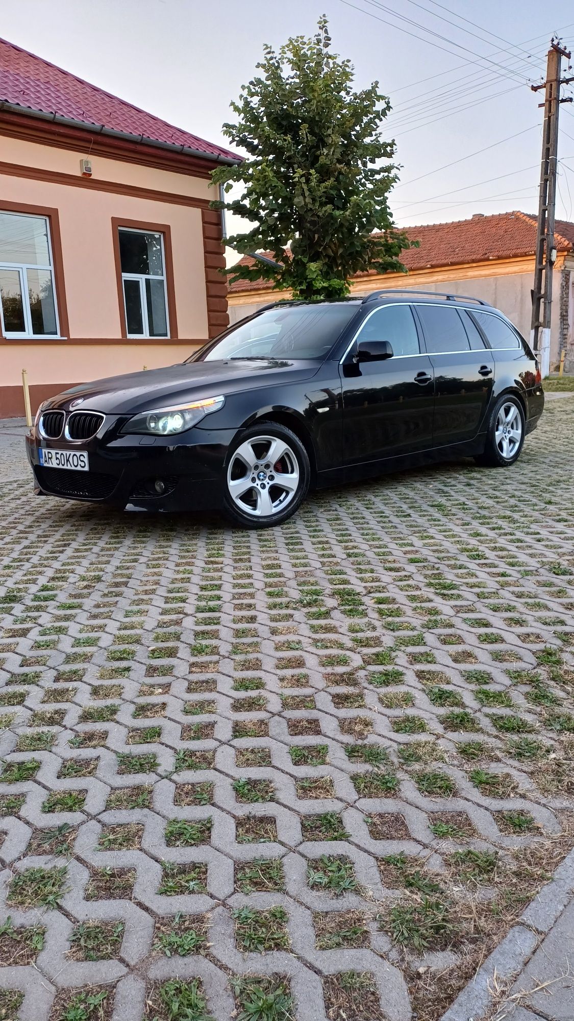 Bmw e61 525d în perfecta stare