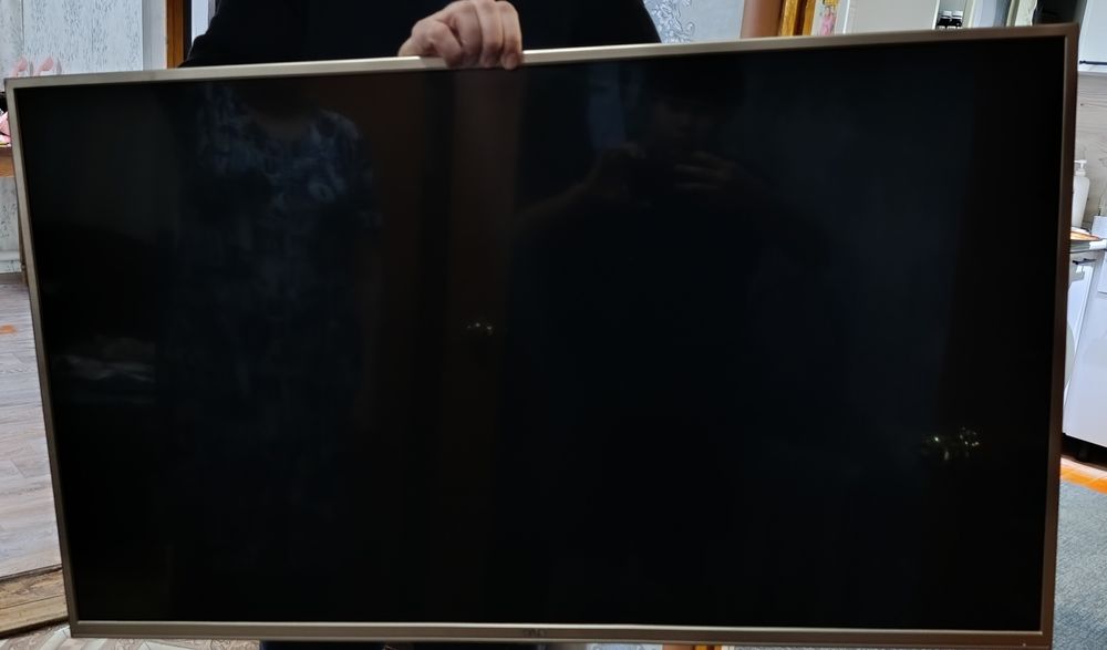 Продам телевизор