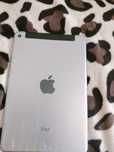 Vând iPad 4 mini 2019