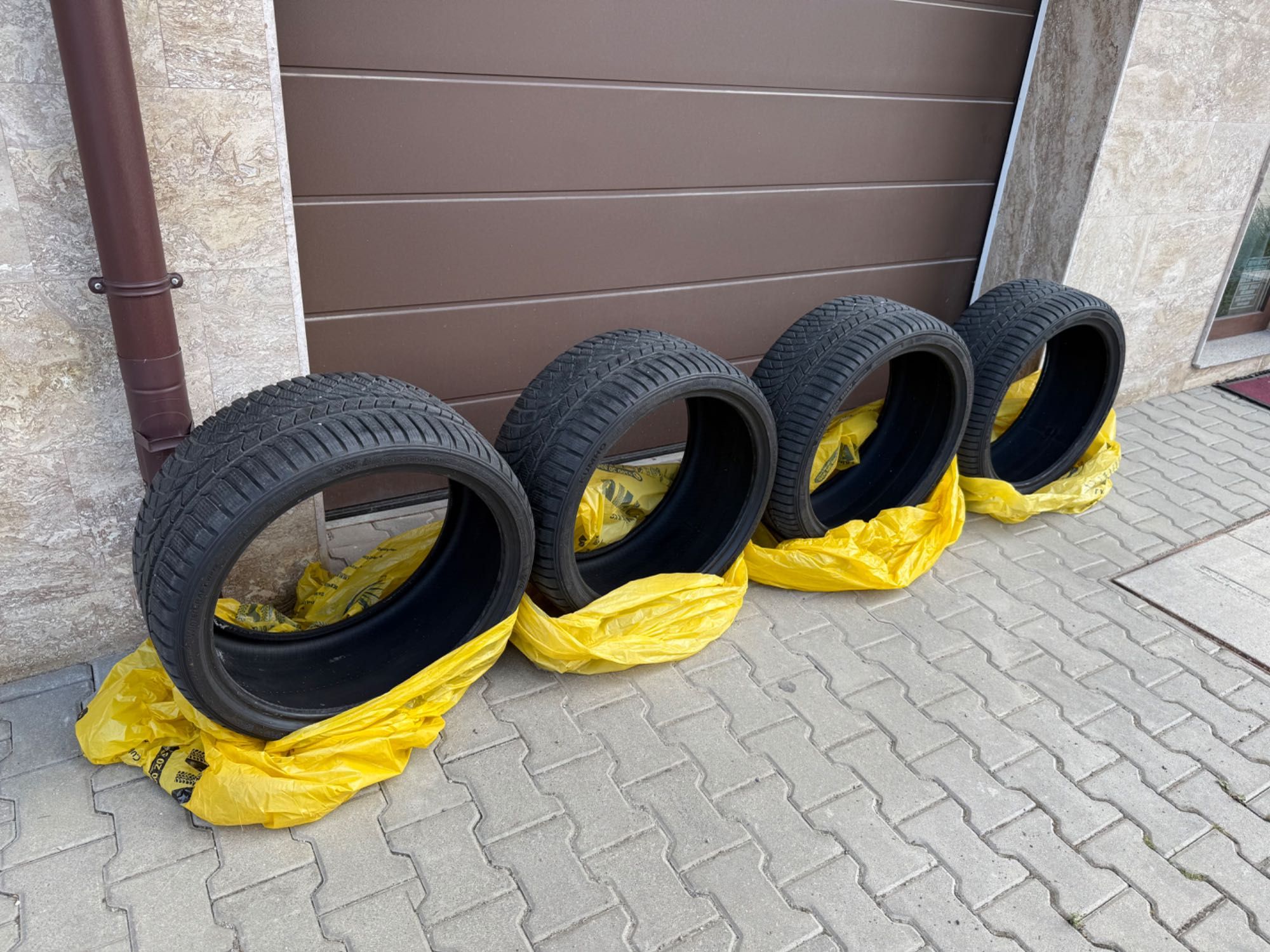 НОВИ! Зимни Kumho WinterCraft WP72 245/35/20 275/30/20 спорт пакет BMW