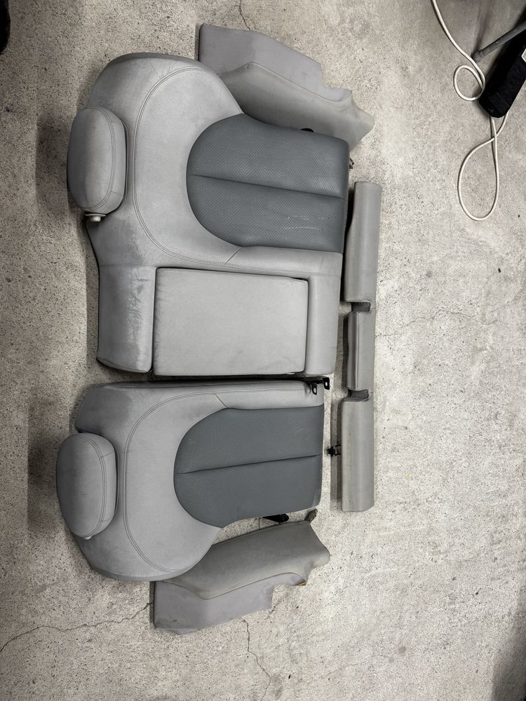 Светъл (Сив) салон от Mercedes CLK W209