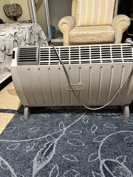 Много търсен мощен конвектор DeLongi, мощностн2000 W изчерпан в търгов