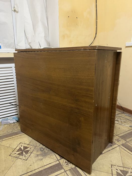 Стол бабочка.