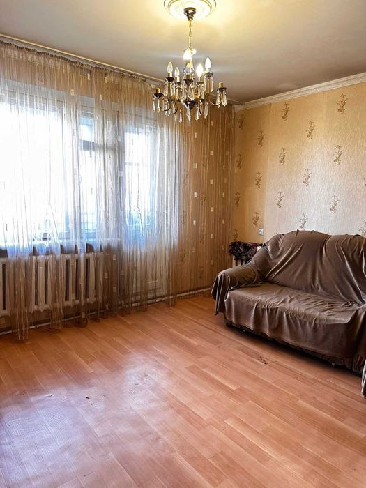 продам квартиру 4х комн шешембекова 11а