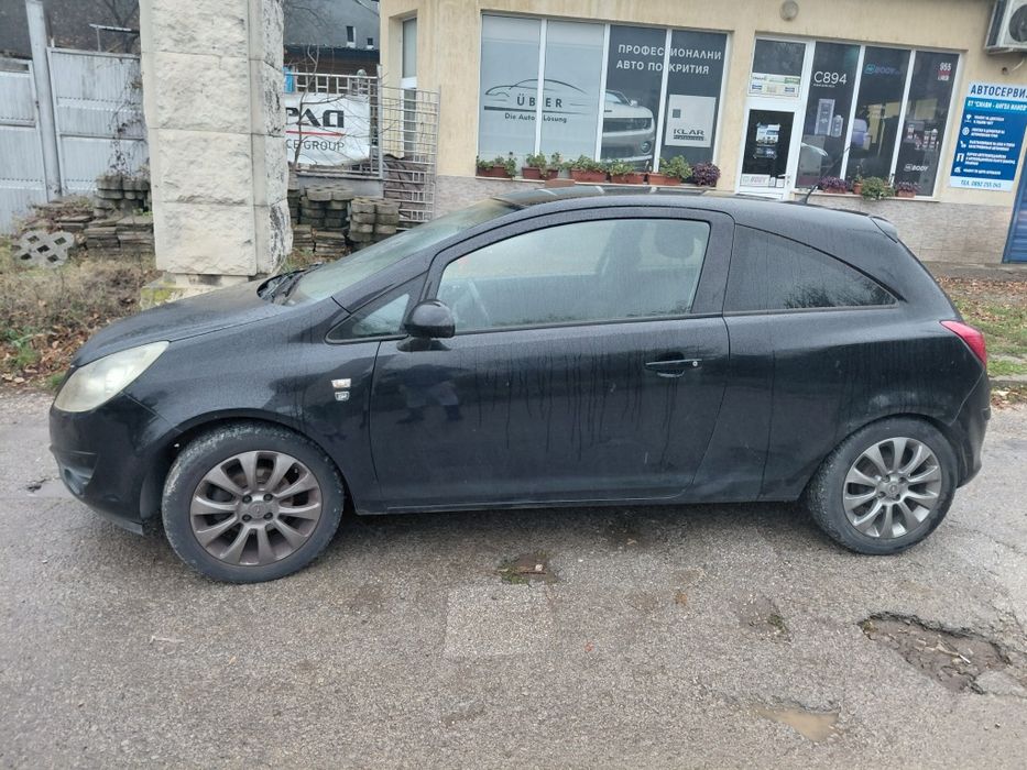Opel Corsa D 1.2 i на части !!!