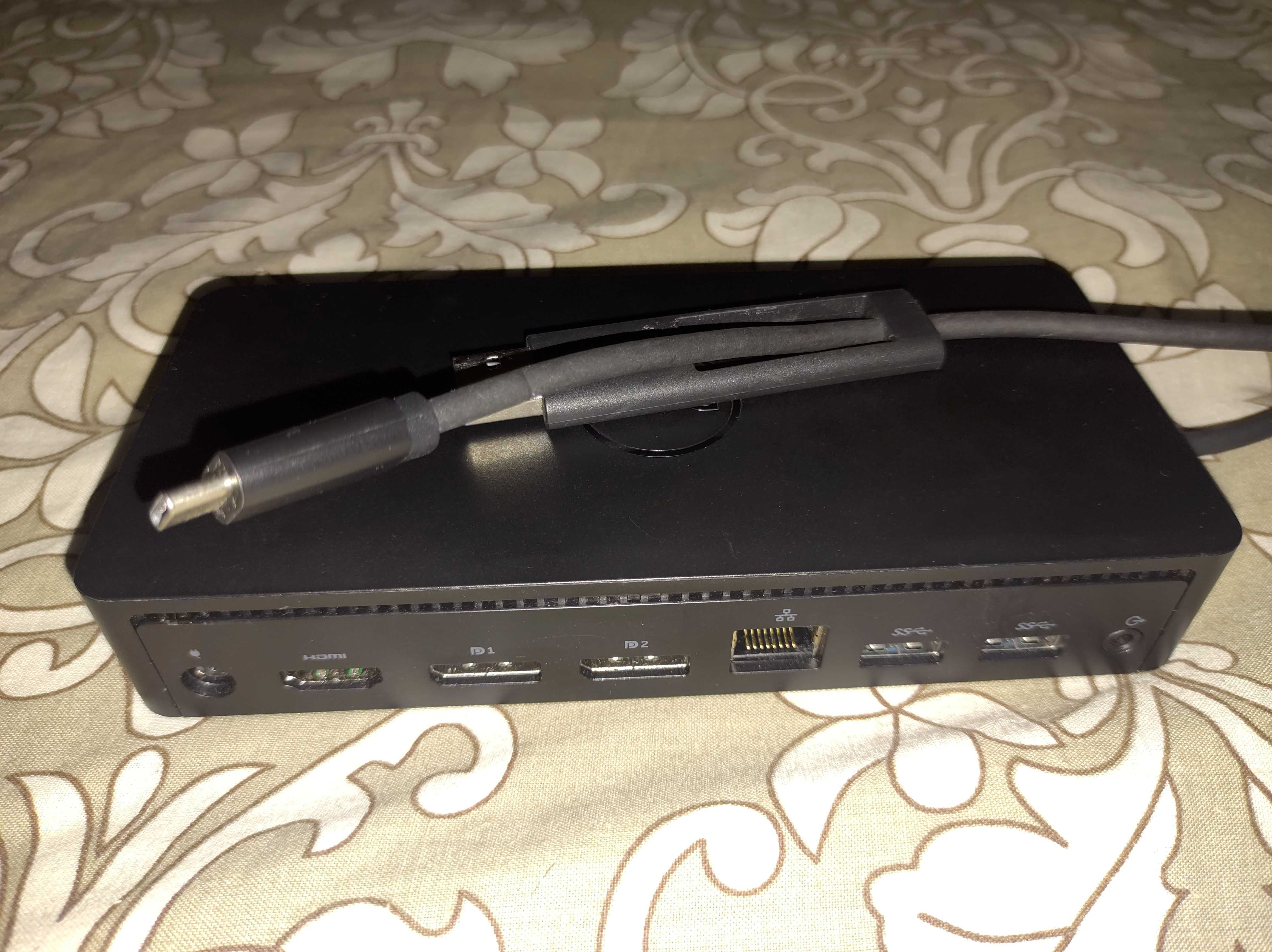 Докинг станция Dell D6000