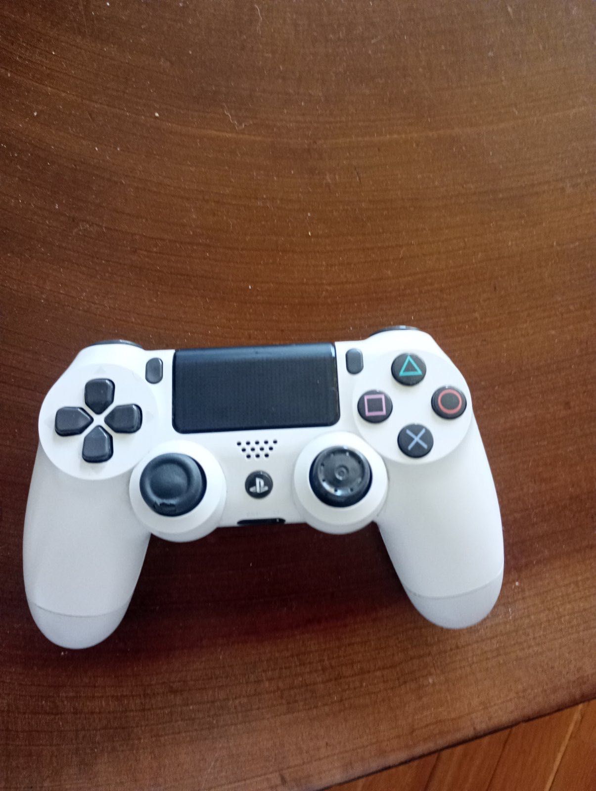 PlayStation 4 pro , PS4 pro с контролери и игри
