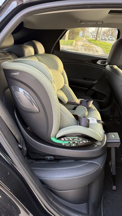 Kikka boo Стол за кола I-twist I-size 360 ISOFIX Army Green