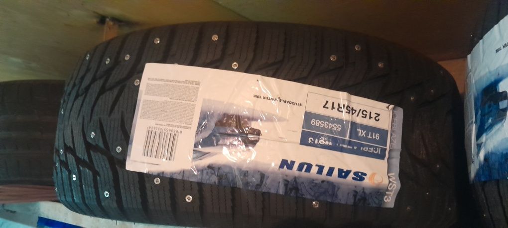 Продам новые шины 2 колеса  Sailun Ice Blazer WST3 215/45 R17 91T с ши