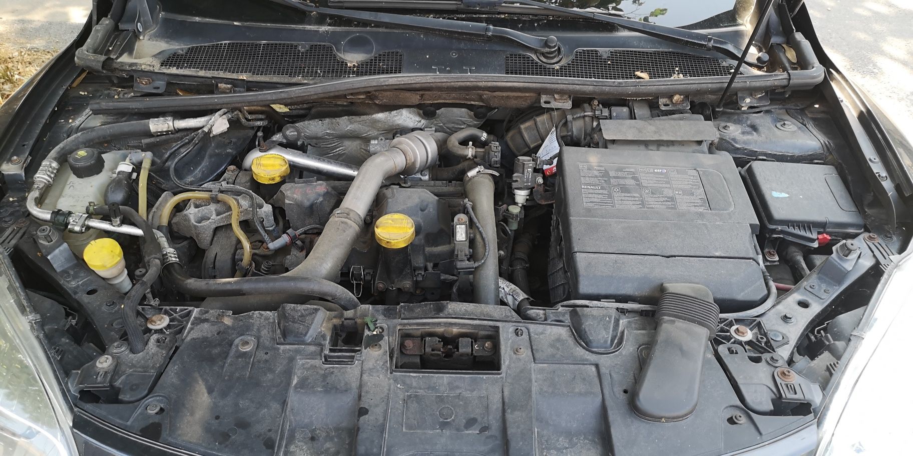 Se vinde renault megane3 mașina foarte bună