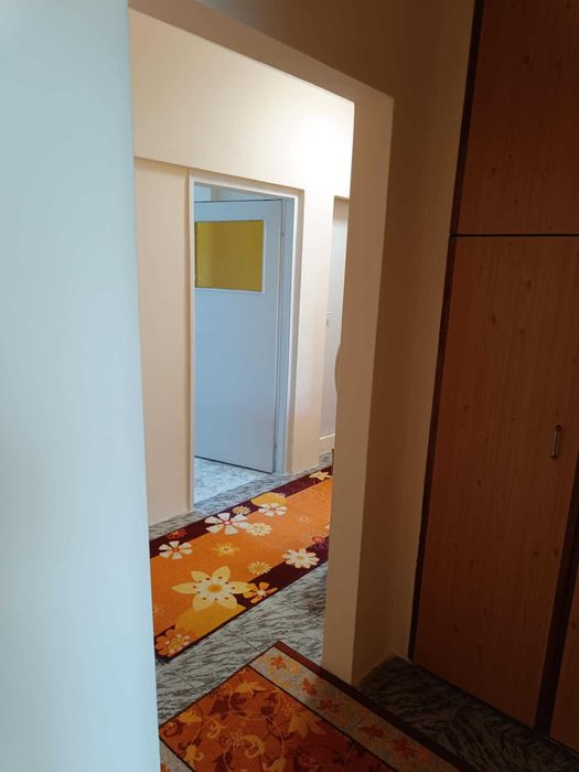 Дава се под наем Тристаен апартамент в Варна, Възраждане 1 - 90 кв.м за 600 € - Снимка #9