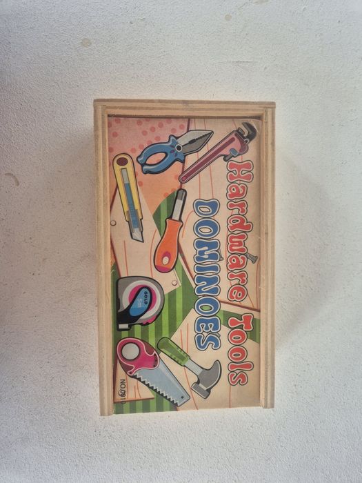 Vand 4 jocuri DOMINO, 28 piese