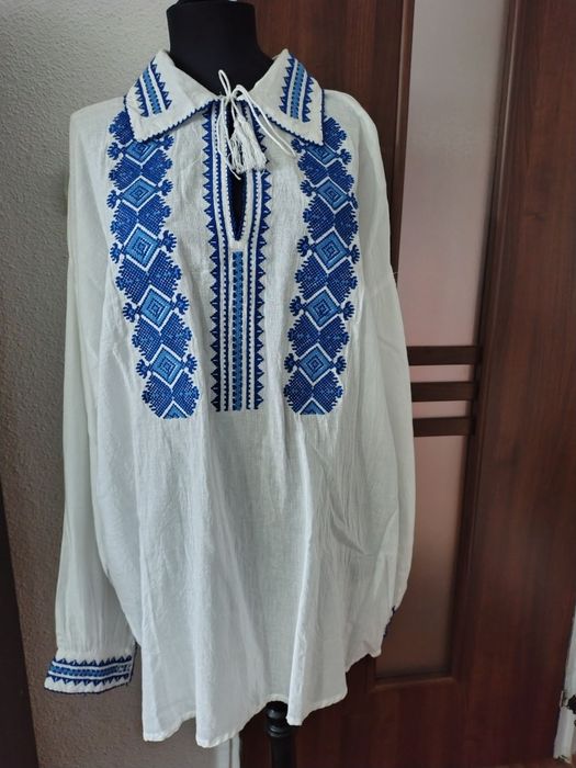 Cămașa tradiționala bărbătească