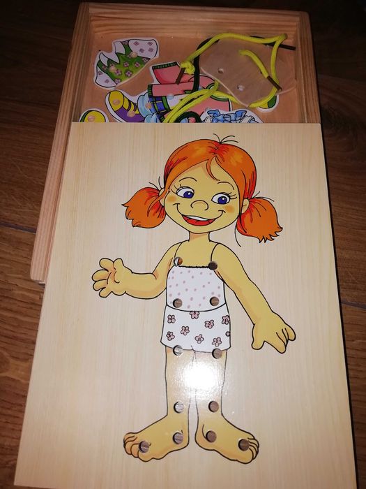 Детски дървени играчки (пъзели, игри)