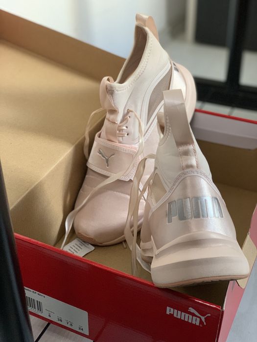 Sneakers Puma Phenom Satin by Rihanna