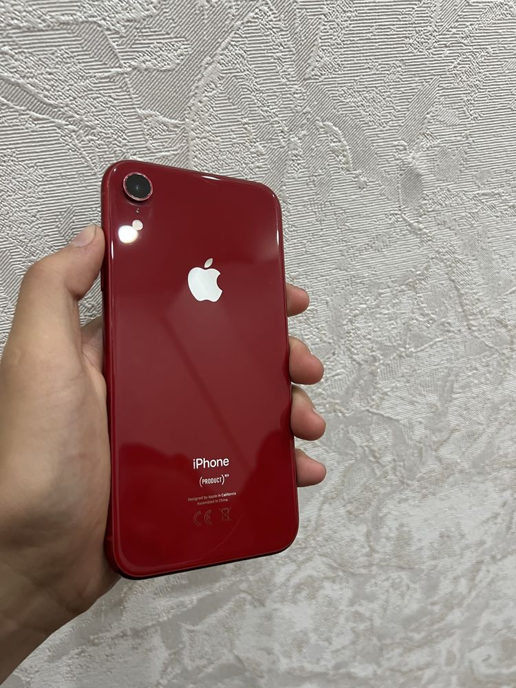 iPhone XR идеал без минусов телефон ни разу не скрывался