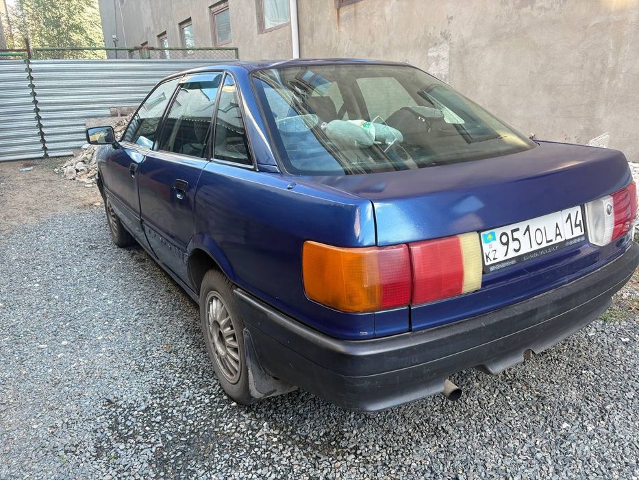 Ауди б3 1990г 1.8 моно