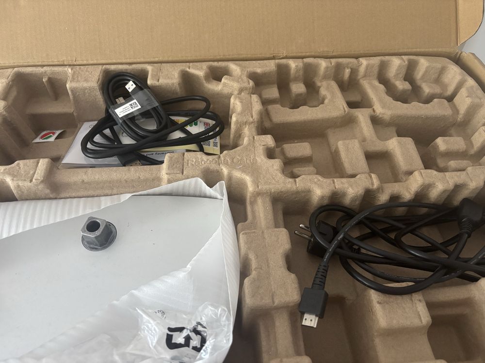 Монитор Dell 27 P2722H