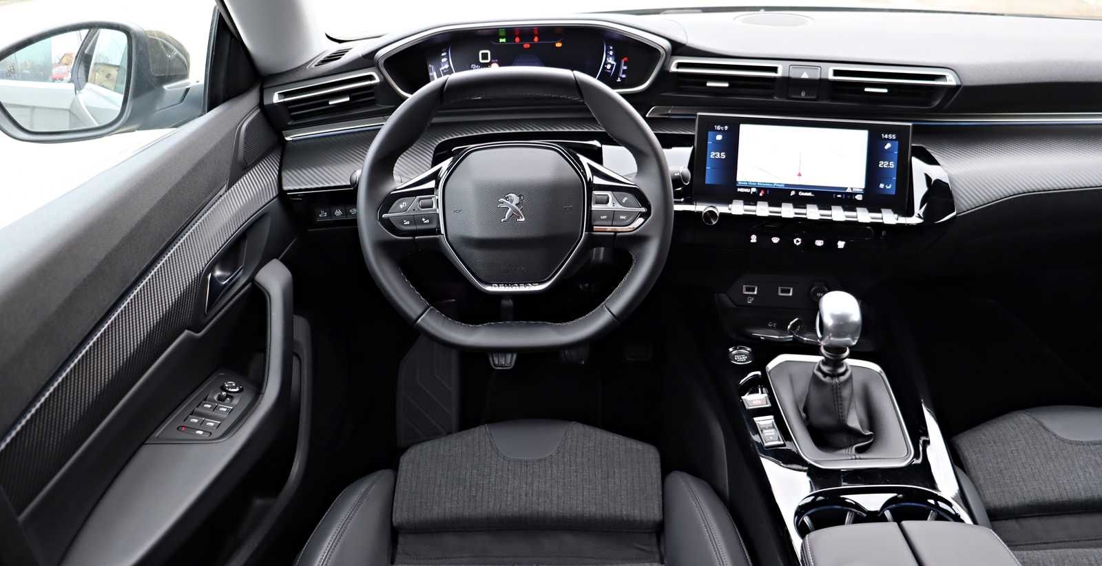 Peugeot 508 / 2021 / Full LED / Distronic / Lane / Side / Camera /E6