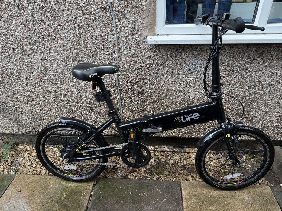 Bicicleta electrica pliabila! Pret fix nu fac schimb.