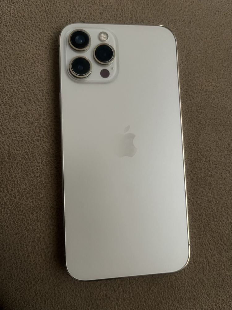 Iphone 12 Pro Max за части