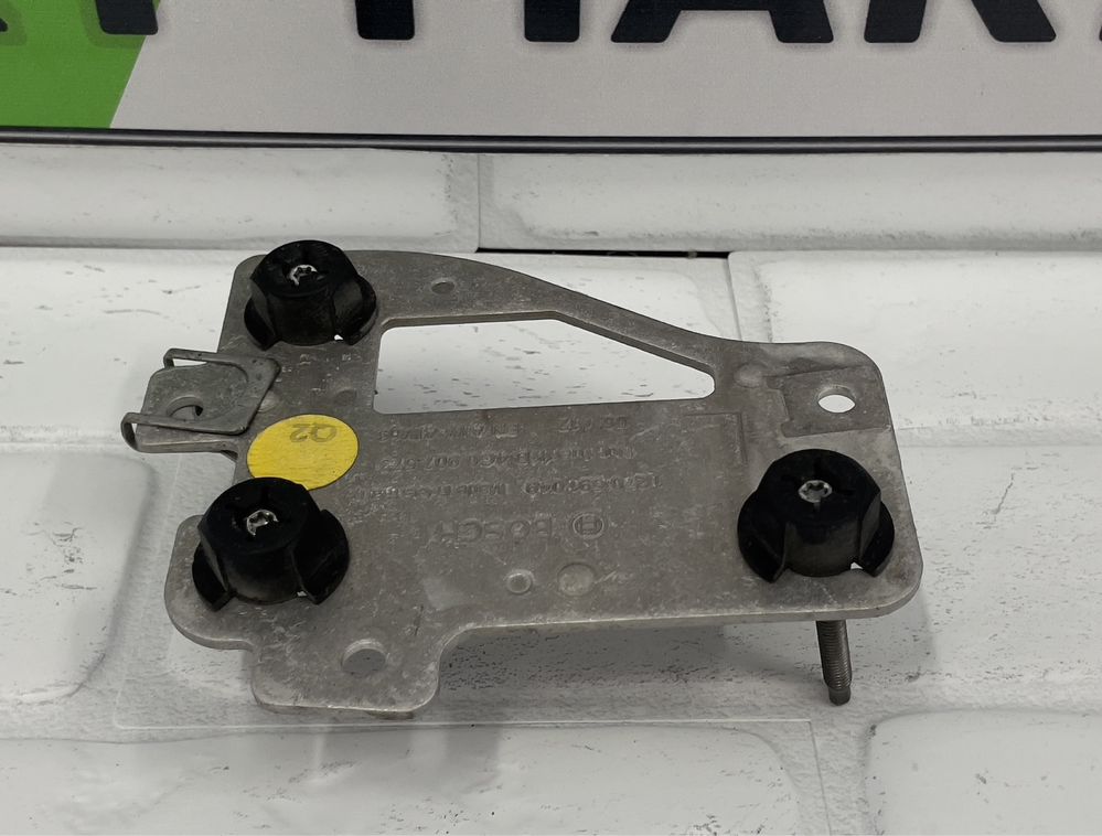 Лява стойка дистроник AUDI A6 A7 4G0907573