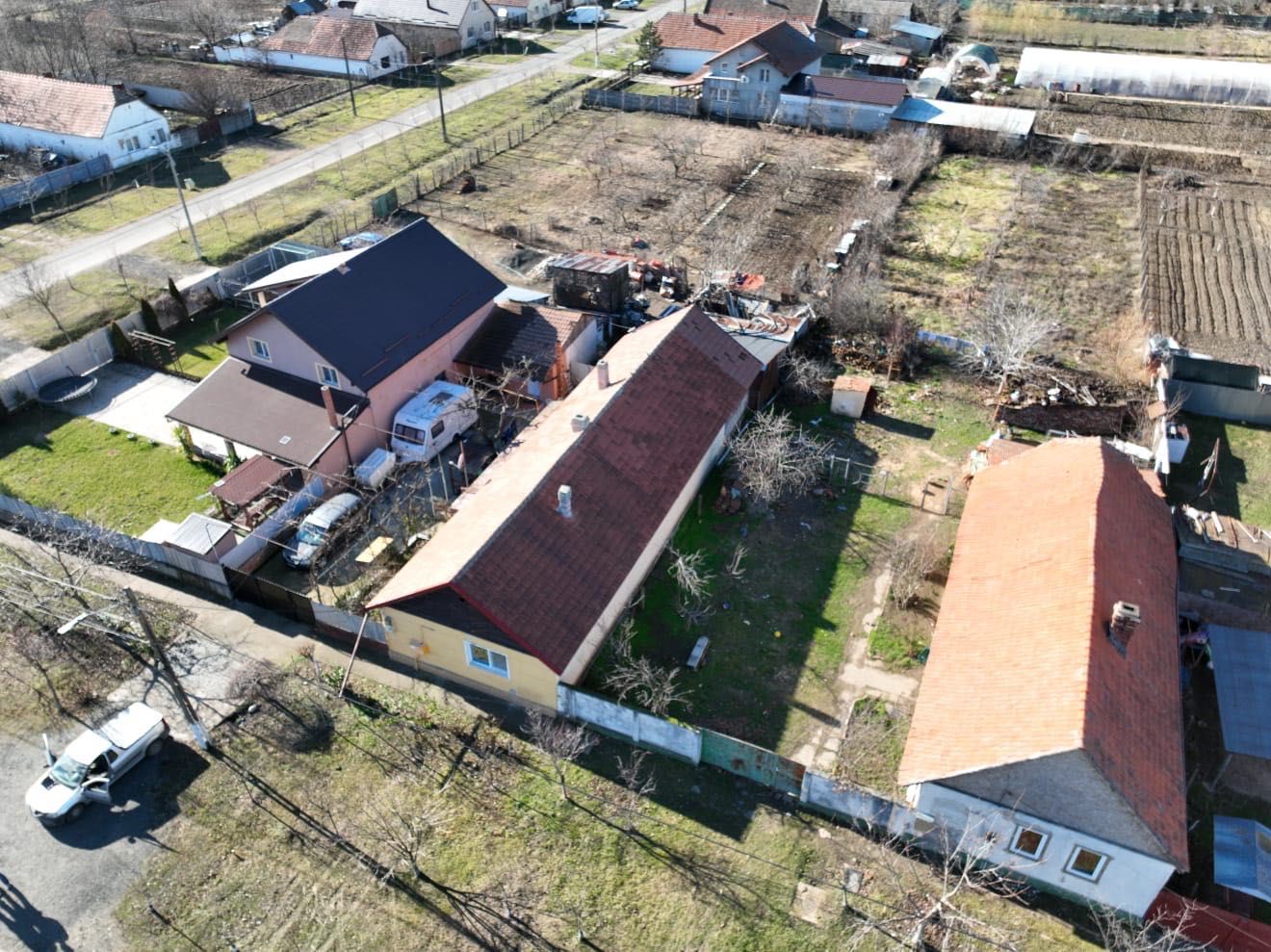 Vand Teren de casa in recas cu toate utilitatile pe suprafata parcelei