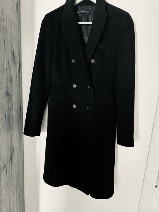 Palton Zara - cambrat - negru - marimea S/36 - impecabil - 48% lana