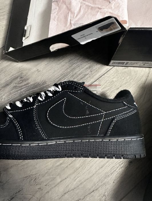 Jordan 1 travis scott black phantom