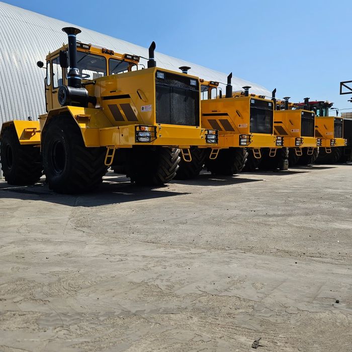 Продам трактор кировец к700а