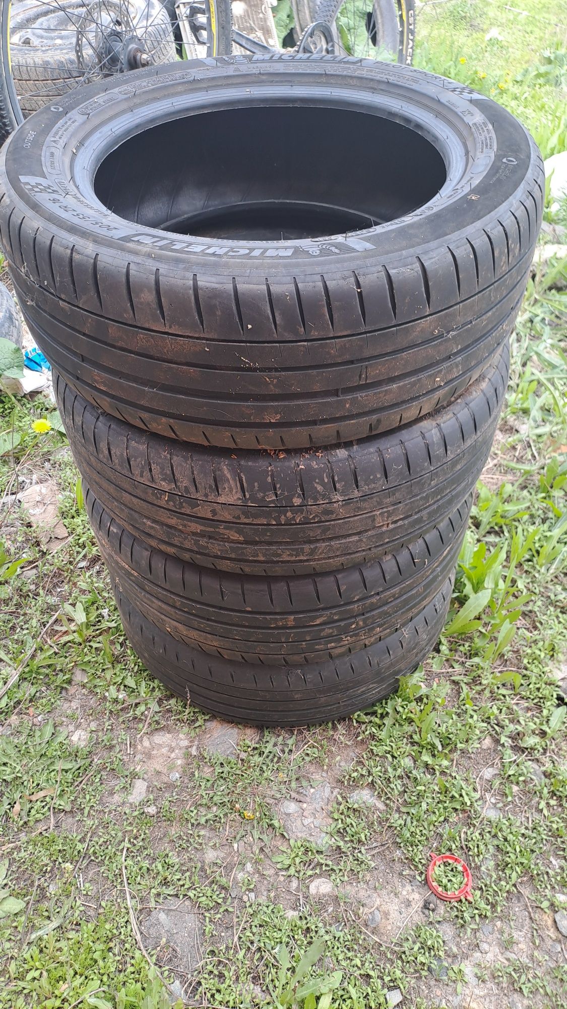 Продам шины michelin r16 205/55