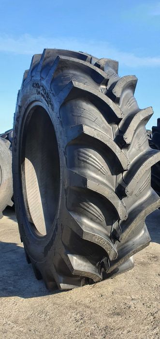 420/70R30 cauciucuri agricole ramforsate pentru utilaje grele AWYZ