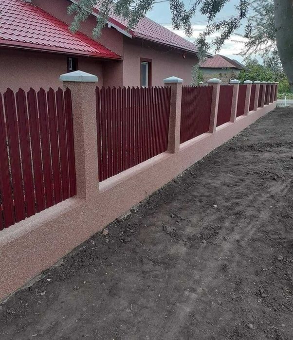 Construim garduri si porti din sipca metalica, panouri stil jaluzele,