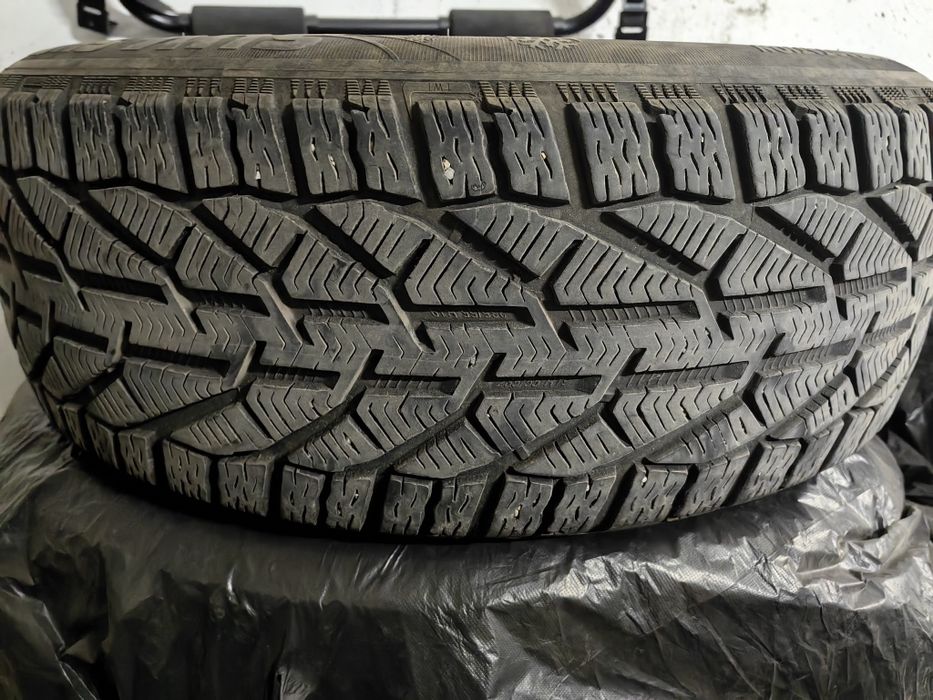 4 броя Гуми Кормуран