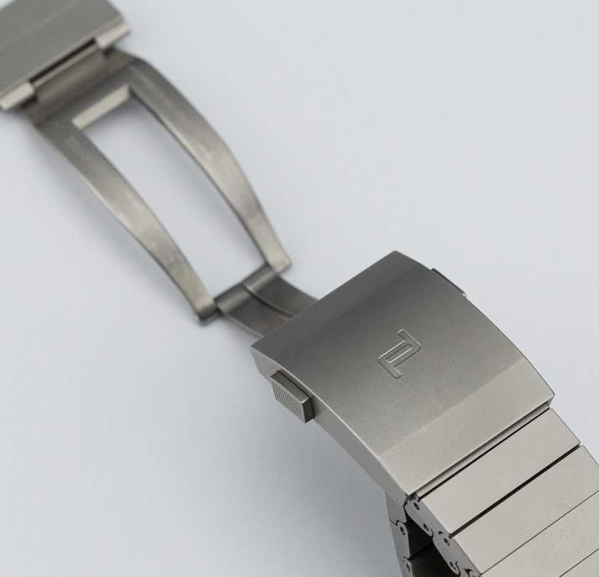 Porsche Design Monobloc Actuator GMT Chronograph Titanium