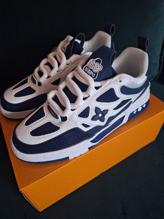 Papuci Louis Vuitton Skate 43 albaștrii - Cadoul Ideal, Urgent